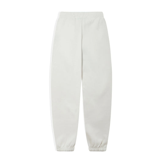 Essentials casual streetwear Cloud Dance sweatpants by Fear of God outfit