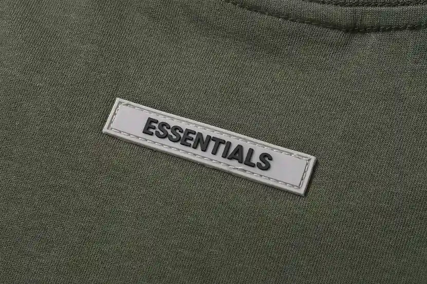 ESSENTIALS Ponte Green 90s T-Shirt