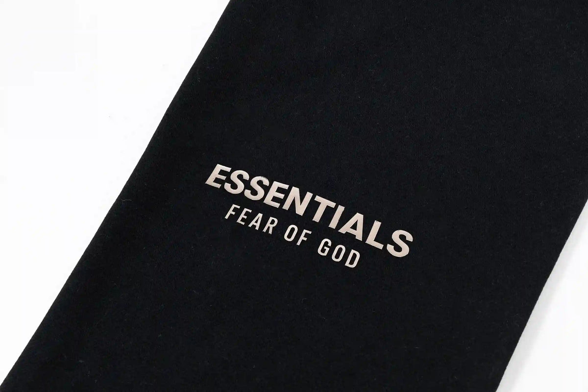 Essentials Sweatpants – Black Essential Pants