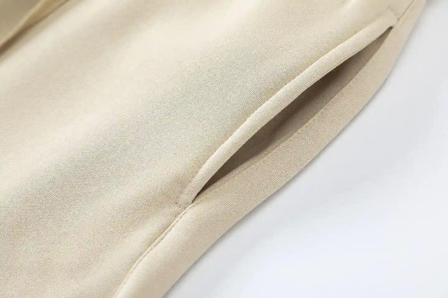 Essentials casual streetwear light cream sweatpants by Fear of God outfit