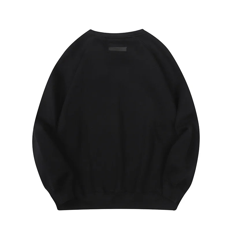 Essentials Sweatshirt in Black, Relaxed Crewneck