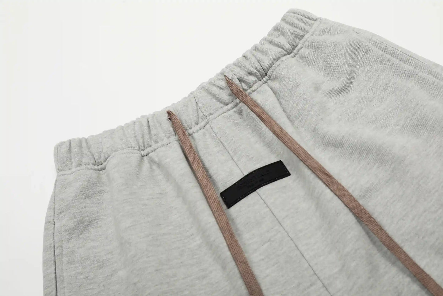 Fear of God Essentials Shorts – Light Grey Fleece