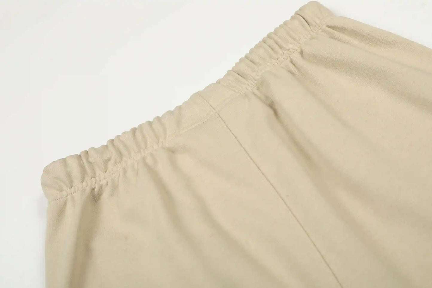 Fear of God Essentials Shorts – Light Cream Fleece