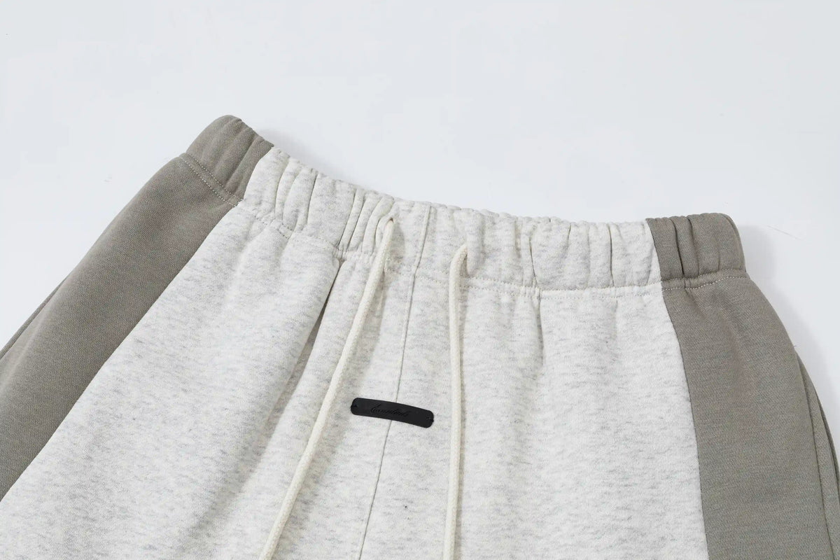 Essentials Sweatpants in Light Heathered Oatmeal Fleece
