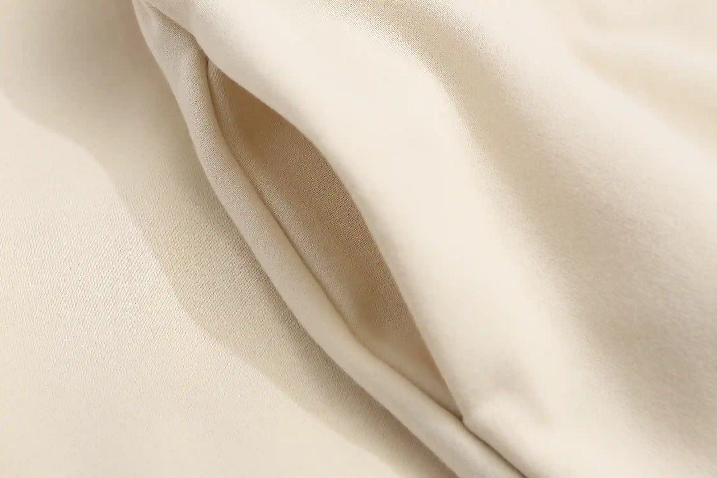 Fear of God ESSENTIALS Signature S10 Light Cream Hoodie