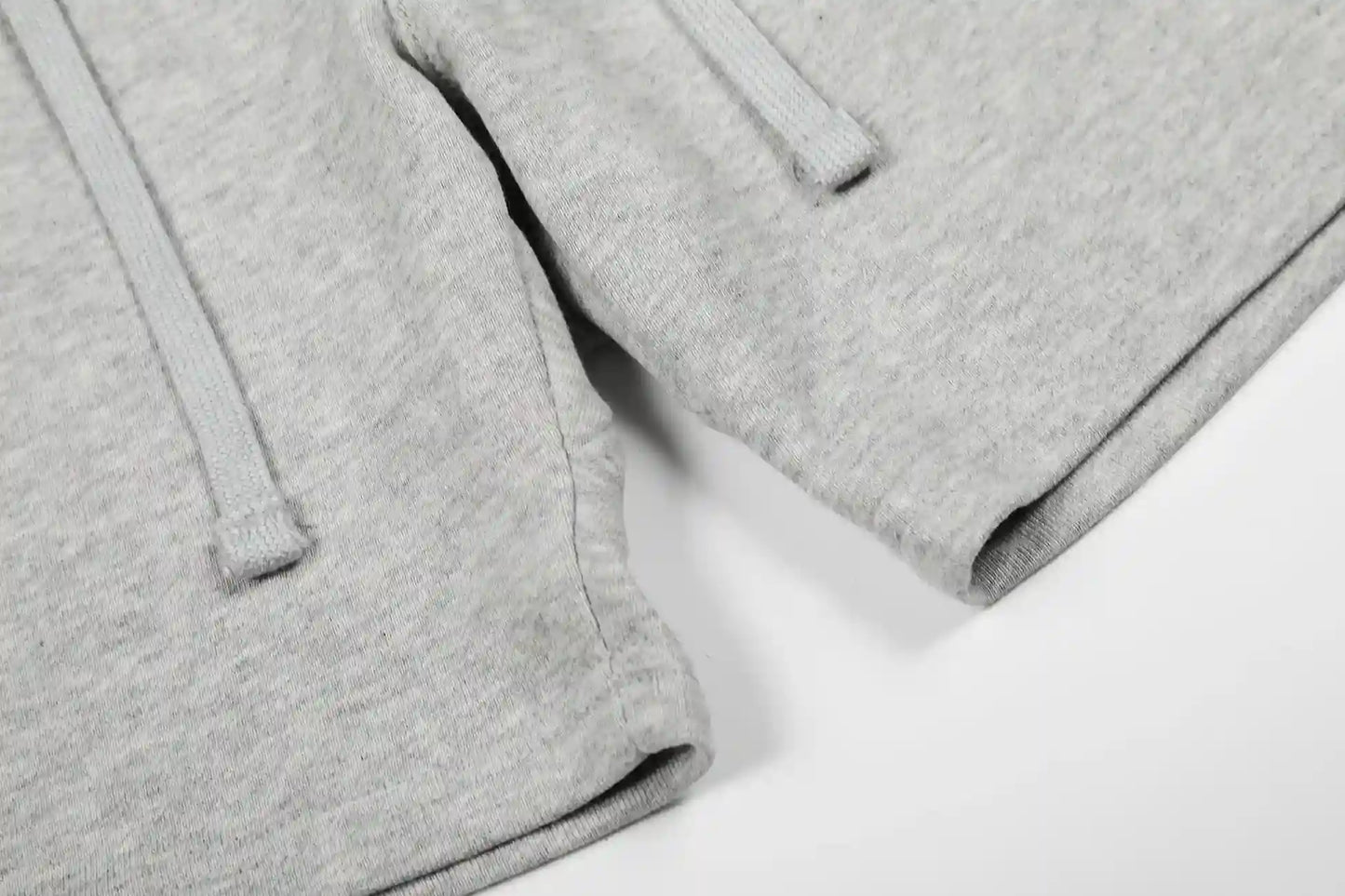 Fear of God Essentials Shorts – Light Grey Fleece
