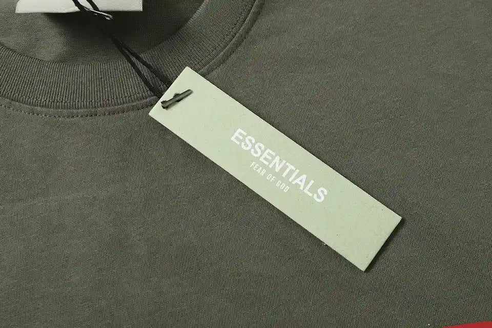 ESSENTIALS Ponte Green 90s T-Shirt