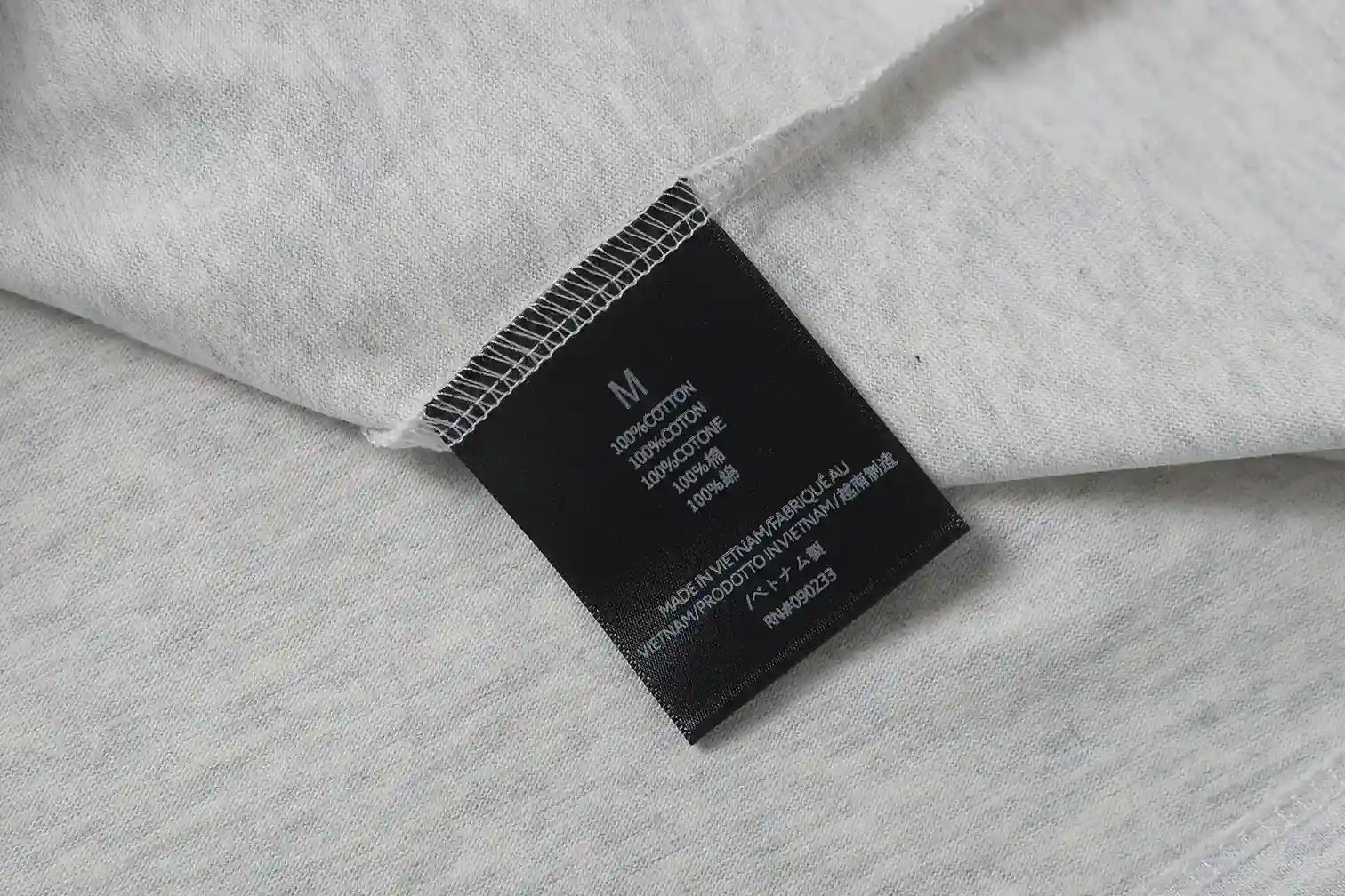 ESSENTIALS Signature Light Oatmeal SS26 Classic T-shirt